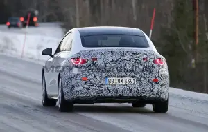Mercedes CLA 2025 - Foto spia 14-12-2024 - 14