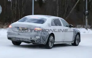 Mercedes-Maybach Classe S 2026 - Foto spia 17-12-2024 - 11