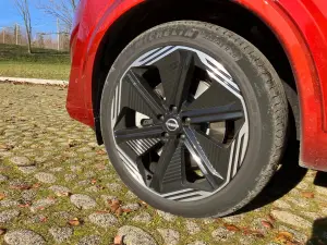 Nissan Qashqai 2025 - Come va