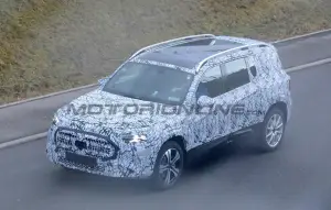 Mercedes GLB 2026 - Foto spia 19-12-2024 - 1
