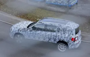 Mercedes GLB 2026 - Foto spia 19-12-2024 - 7