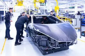 Lamborghini Temerario - Catena di montaggio
