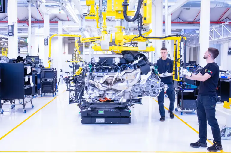 Lamborghini Temerario - Catena di montaggio - 51
