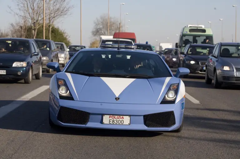 Lamborghini - 20 anni con la Polizia - 8
