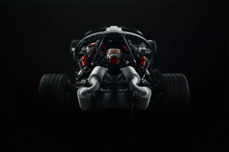 De Tomaso P72 2025 - 11