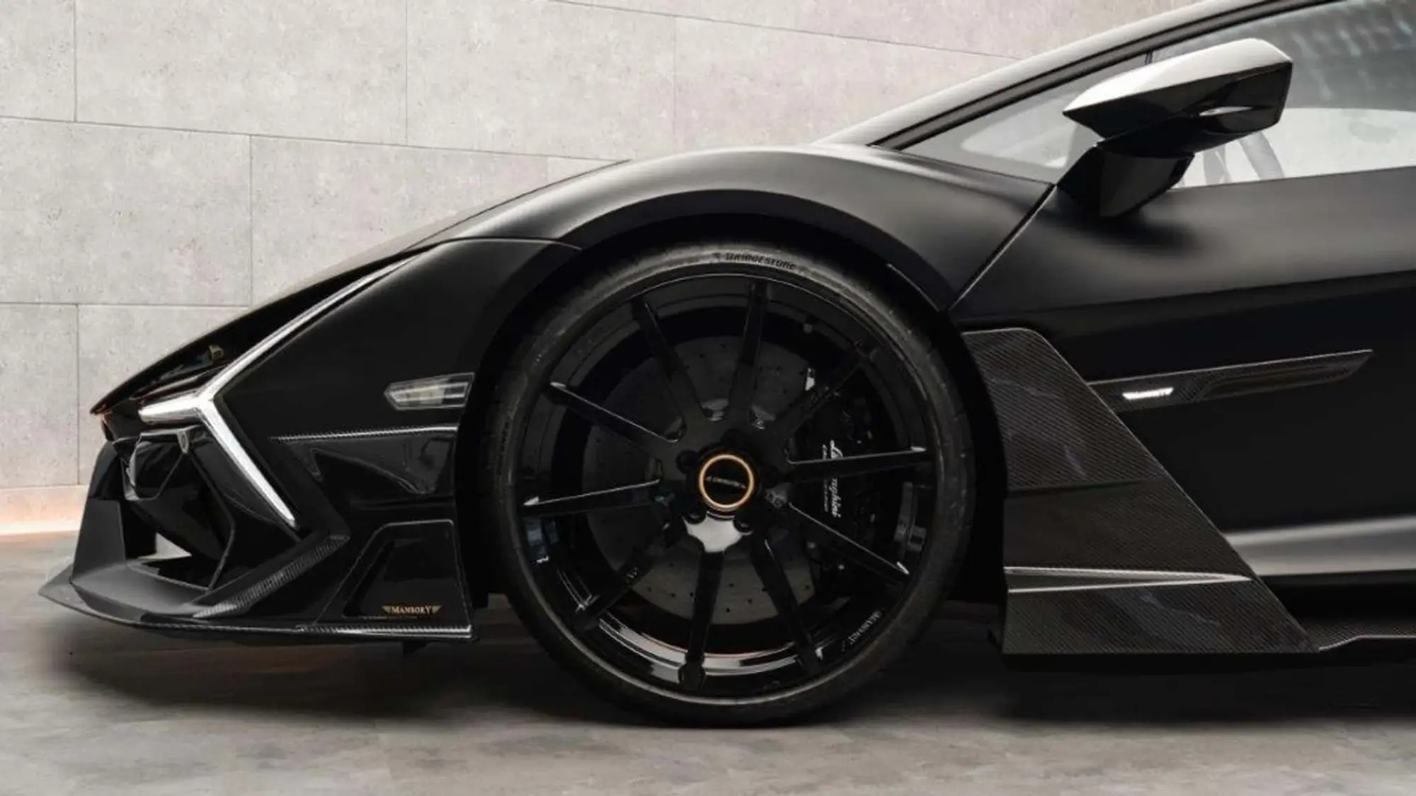 Lamborghini Revuelto - Mansory - 4