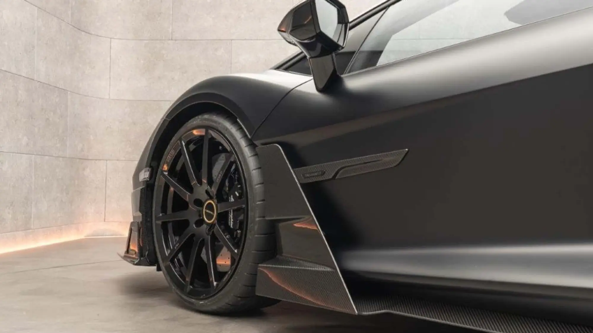 Lamborghini Revuelto - Mansory - 3