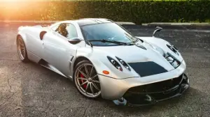 Pagani Huayra Tempesta invenduta