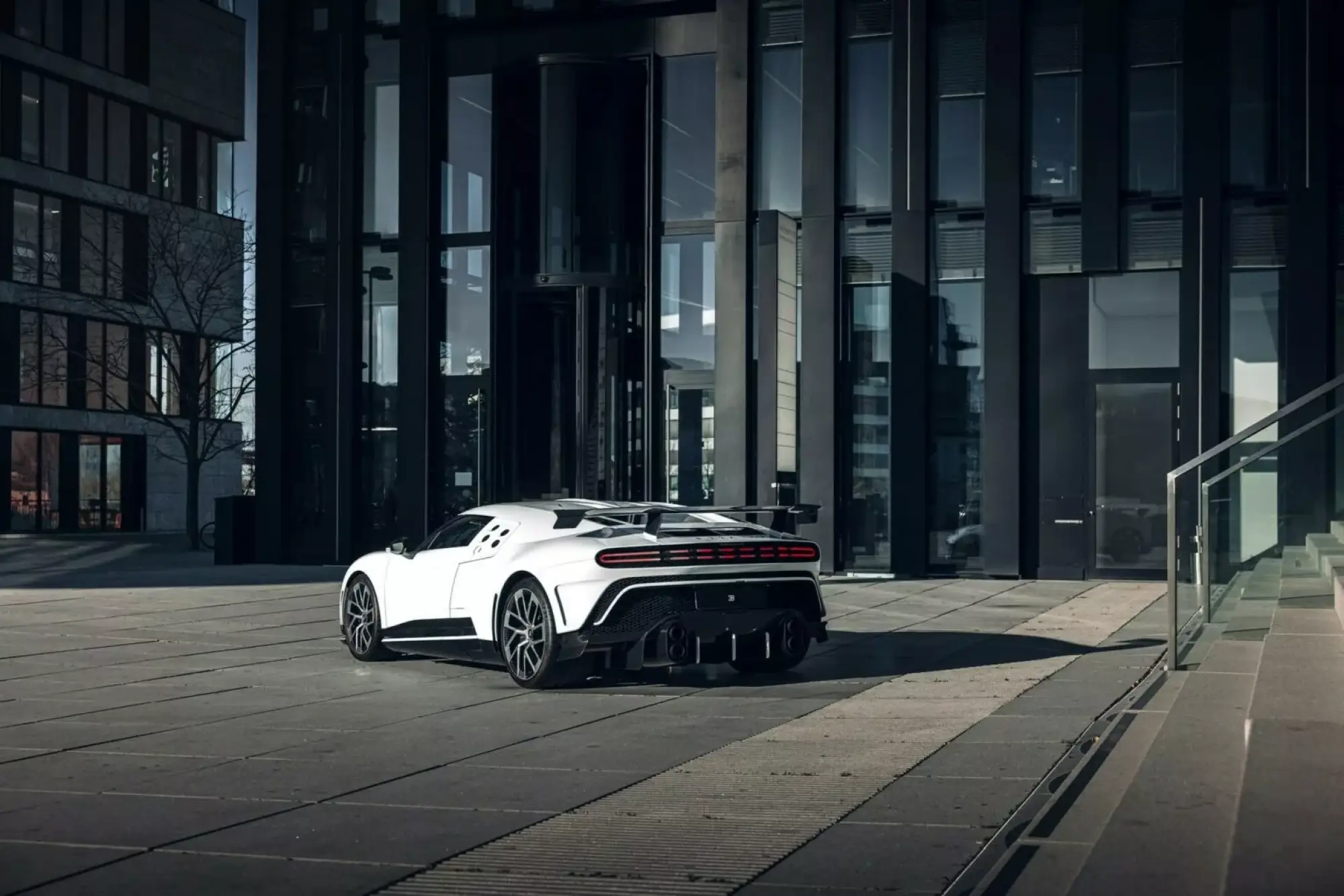 Bugatti Centodieci - Asta febbraio 2025 - 3