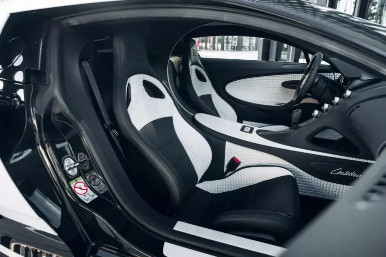 Bugatti Centodieci - Asta febbraio 2025 - 6