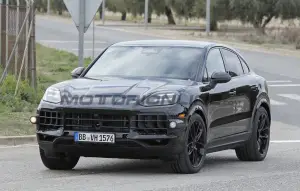Porsche Cayenne 2026 - Foto spia 07-01-2025 - 1