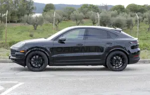 Porsche Cayenne 2026 - Foto spia 07-01-2025 - 5