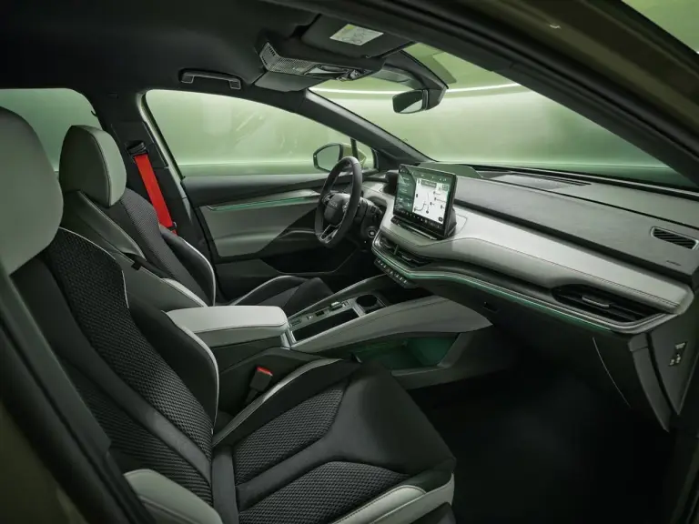 Skoda Enyaq 2025 - Foto ufficiali - 6