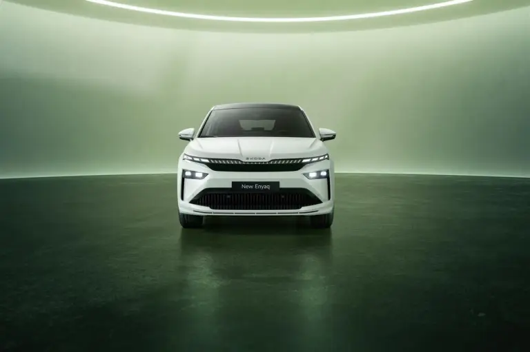 Skoda Enyaq 2025 - Foto ufficiali - 14