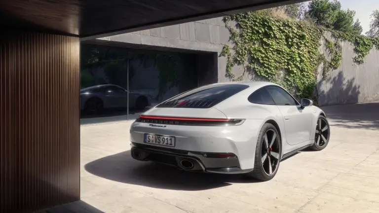 Porsche 911 Carrera S 2025 - Foto ufficiali - 5