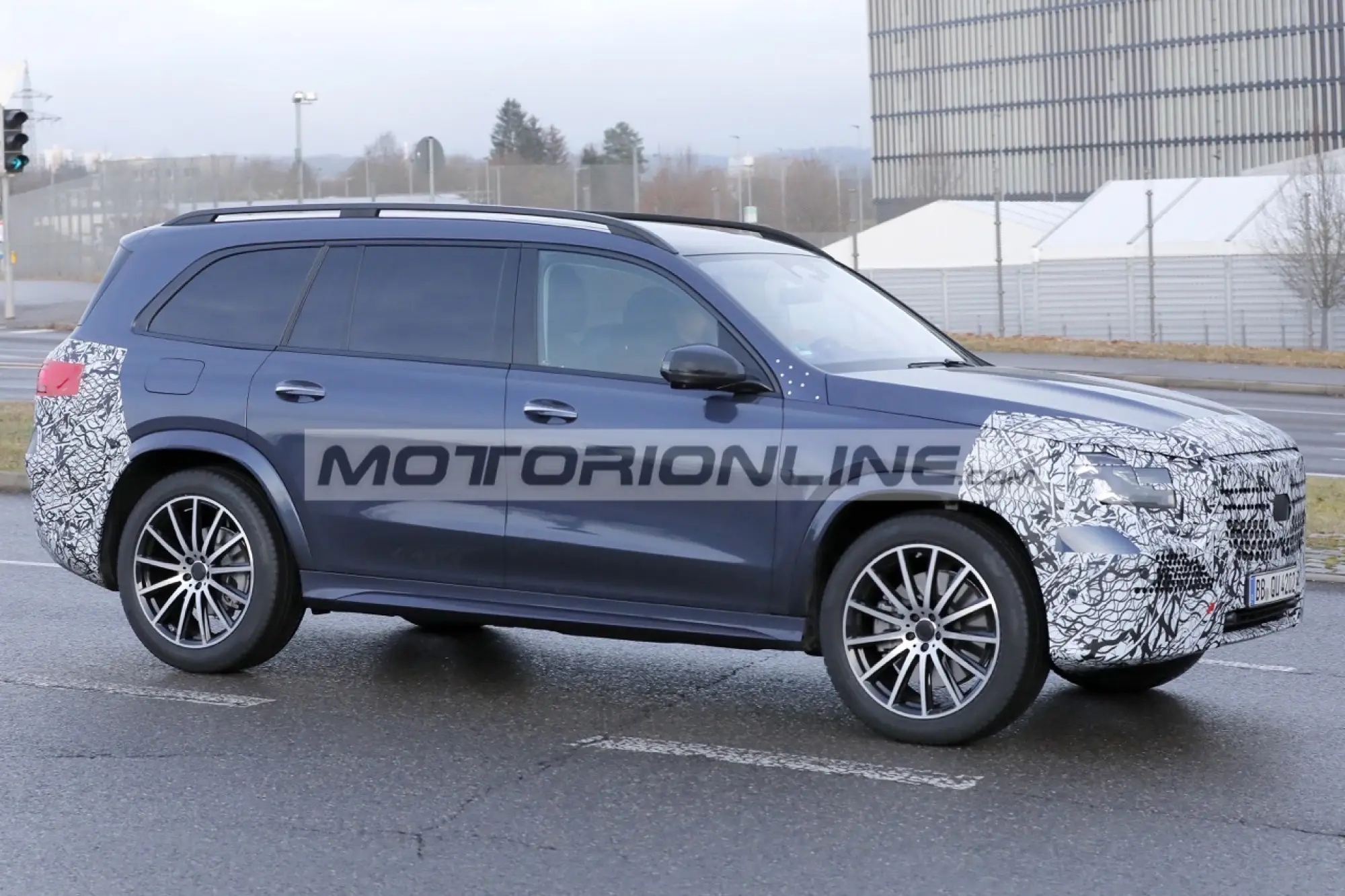 Mercedes GLS - Foto spia 8-1-2025 - 1