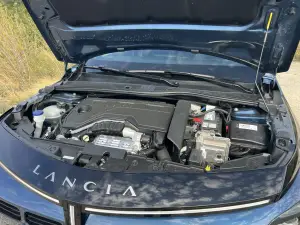 Lancia Ypsilon Car Var - 14