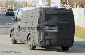 Kia PV5 - Foto spia 09-01-2025 - 11