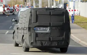 Kia PV5 - Foto spia 09-01-2025 - 9