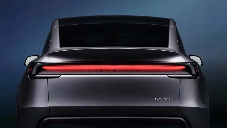 Tesla Model Y 2025 - Foto Cina - 6