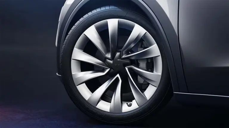 Tesla Model Y 2025 - Foto Cina - 8