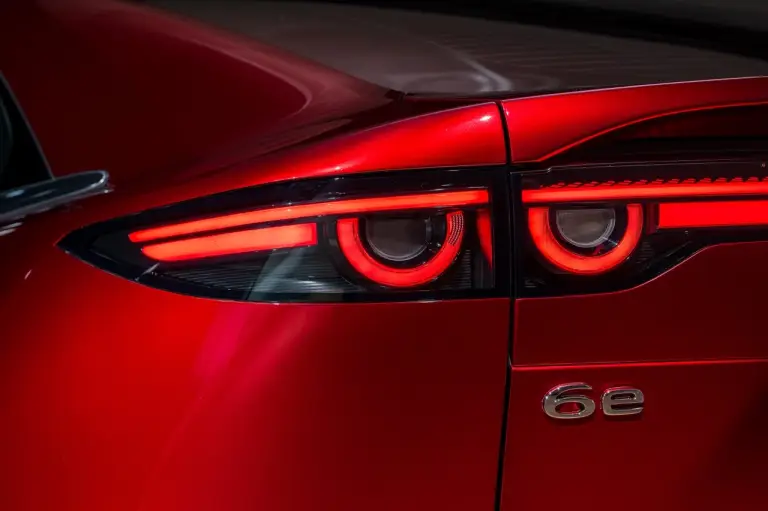 Mazda 6e 2025 - Foto ufficiali - 11
