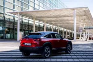 Mazda MX-30 e-Skyactiv R-EV 2025 - Foto ufficiali - 22