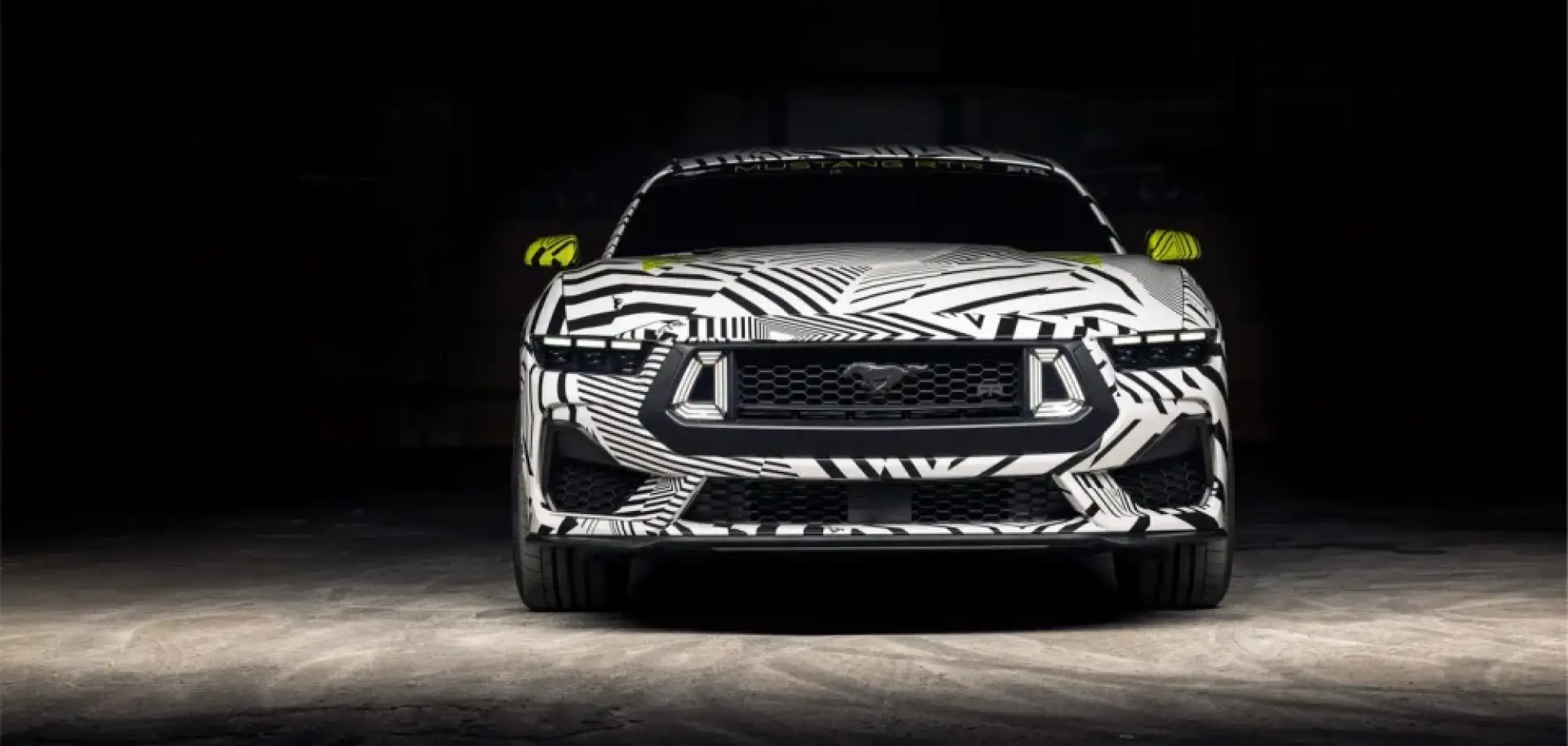 Ford Mustang RTR - 10