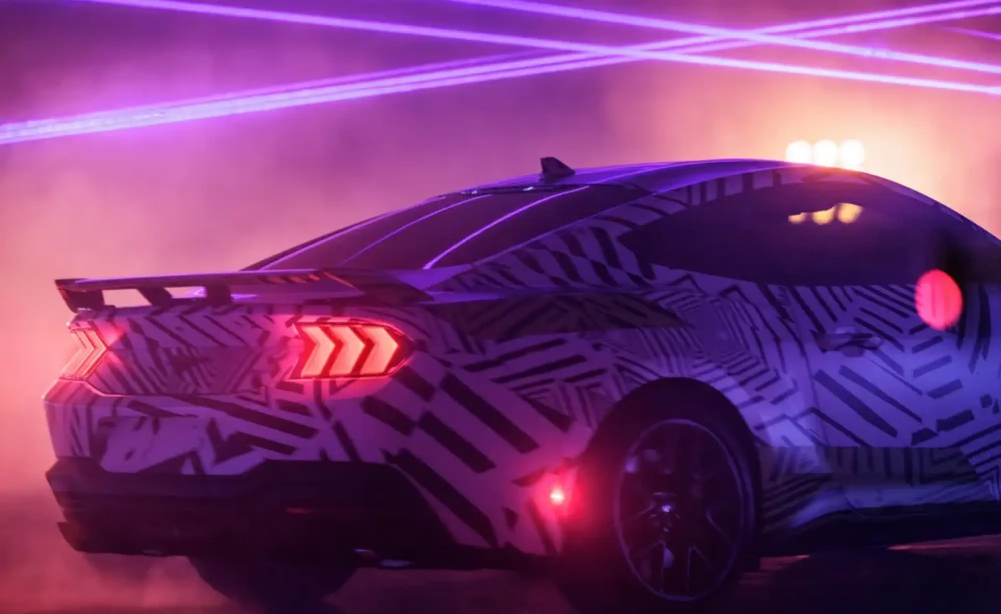 Ford Mustang RTR - 22