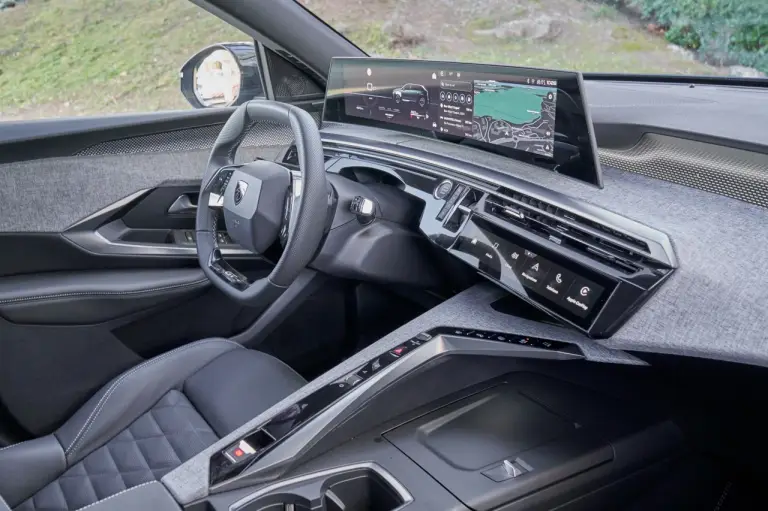 Peugeot 5008 Hybrid - Costa Azzurra - 7
