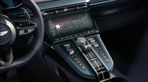 Aston Martin Vantage Roadster 2025 - 18