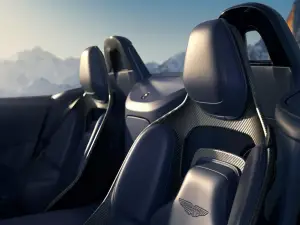 Aston Martin Vantage Roadster 2025 - 15