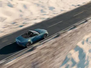 Aston Martin Vantage Roadster 2025 - 3