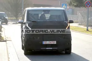 Kia PV5 - Foto spia 16-1-2025 - 1