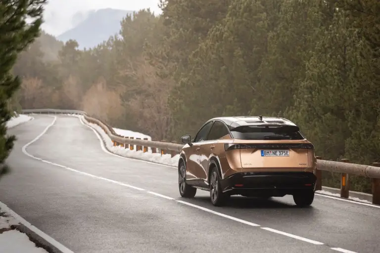 Nissan - Foto gamma 2024 - 2
