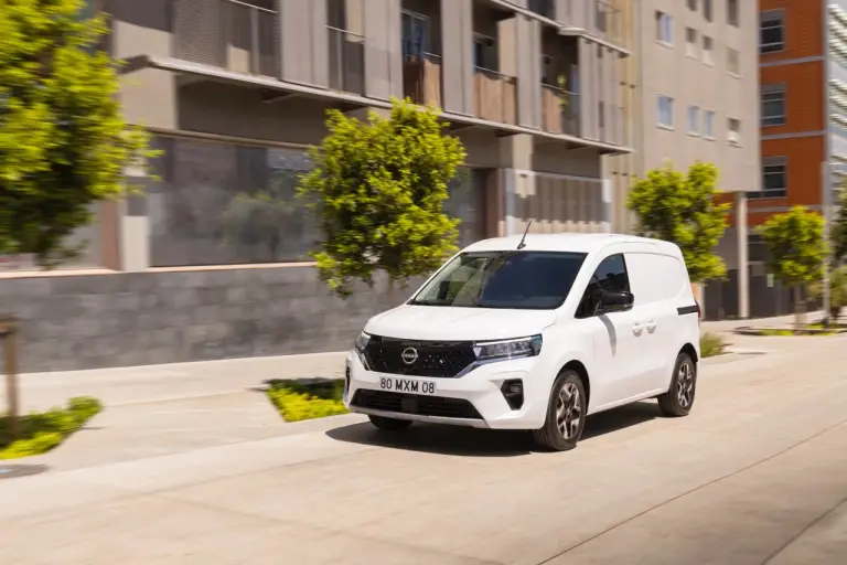 Nissan - Foto gamma 2024 - 8