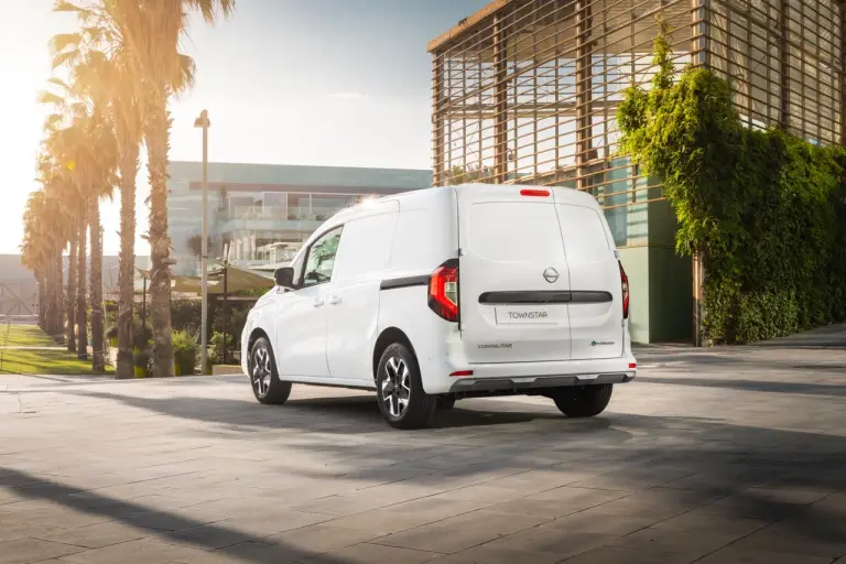 Nissan - Foto gamma 2024 - 3