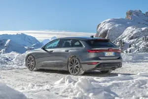 Audi S6 Avant e-tron 2025