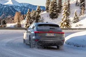 Audi S6 Avant e-tron 2025
