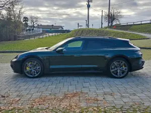 Porsche Taycan Cross Turismo 2025: Come e Come va - 6
