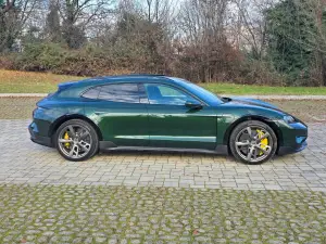 Porsche Taycan Cross Turismo 2025: Come e Come va - 4