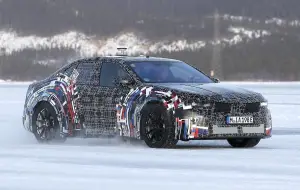 BMW M3 2027 - Foto spia 21-01-2025 - 6