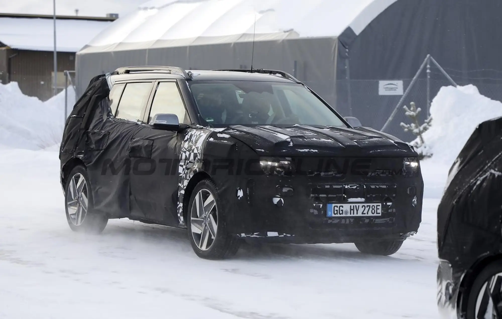 Hyundai Nexo 2025 - Foto spia 23-01-2025 - 1