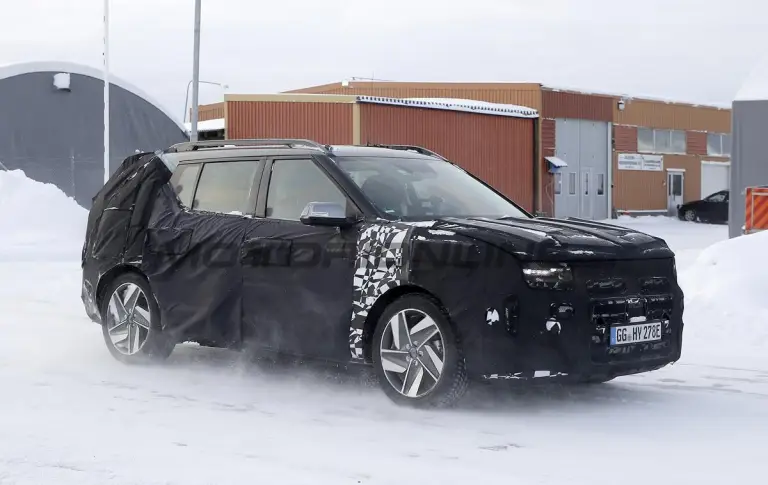 Hyundai Nexo 2025 - Foto spia 23-01-2025 - 2