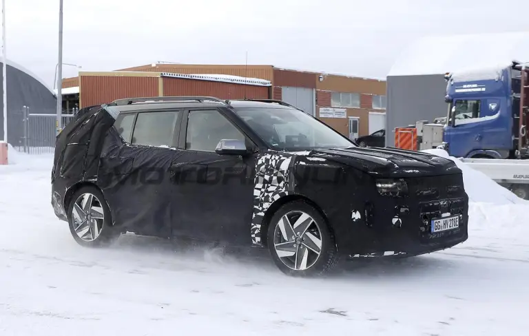 Hyundai Nexo 2025 - Foto spia 23-01-2025 - 8