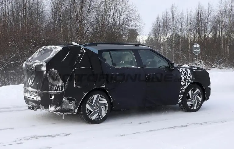 Hyundai Nexo 2025 - Foto spia 23-01-2025 - 7