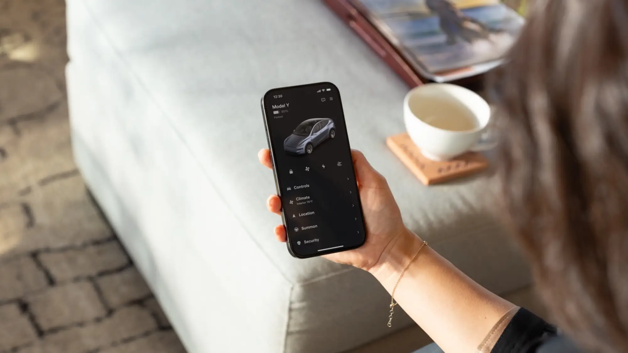 Tesla Model Y 2025 - Foto ufficiali - 12
