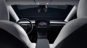 Tesla Model Y 2025 - Foto ufficiali