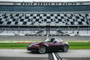 Mazda MX-5 35th Anniversary - 4