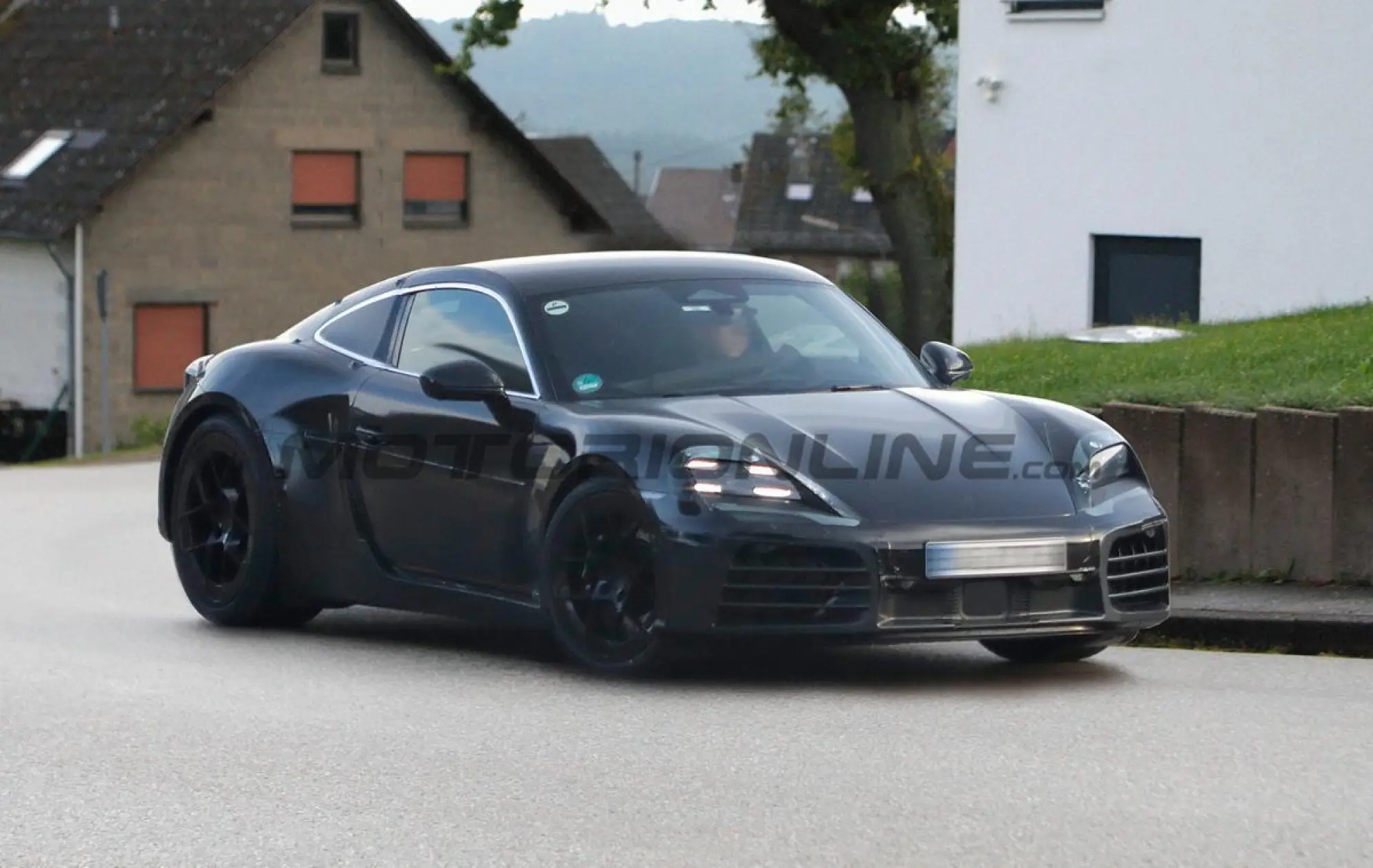 Porsche 718 Cayman EV - Foto spia 27-01-2025 - 4